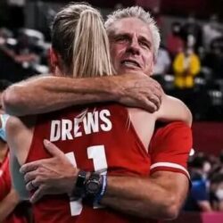 Karch Kiraly Wife